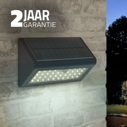 Solar buitenlamp wandlamp Motion III met bewegingsmelder op zonne energie