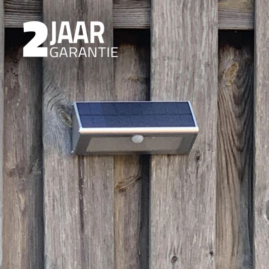 Solar buitenlamp wandlamp Motion V met bewegingsmelder op zonne energie