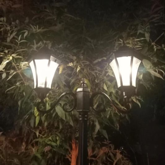 Solar lantaarn 2-lichts Sheffield hoog op zonne energie