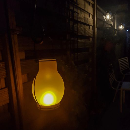 Solar LED lantaarn Genie met realistisch vlam-effect - op zonne energie