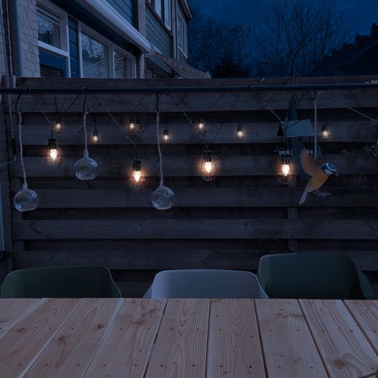 Solar lichtslinger Freya met 10 warm witte led lampen