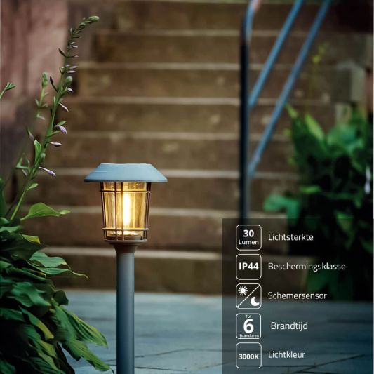 Solar priklamp Avenue met warm wit licht