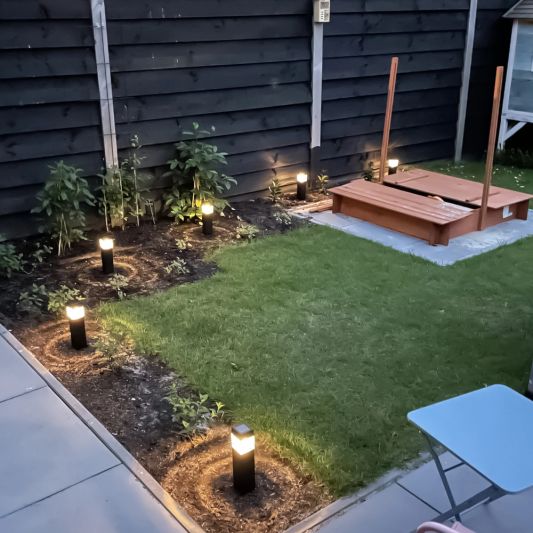 Solar priklamp Condor met warm wit licht set van 2