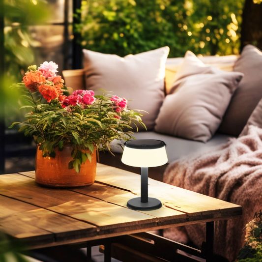 Solar tafellamp Malmo op zonne energie zwart