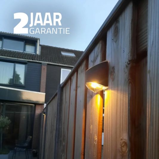 Solar wandlamp Quinn RVS zwart op zonne energie 2 stuks