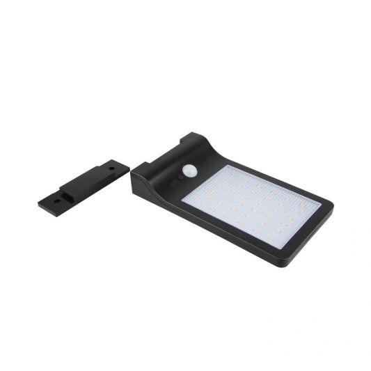 Solar wandlamp Slim met 36 leds en bewegingsmelder Zwart op zonne energie voordeelset van 4 stuks