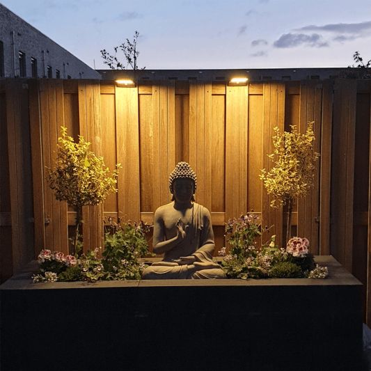 Solar wandlamp Slim met 36 leds en bewegingsmelder Zwart op zonne energie voordeelset van 4 stuks