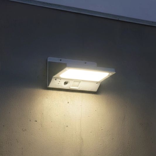 Solar wandlamp Stuttgart met 21 leds en bewegingsmelder RVS op zonne-energie