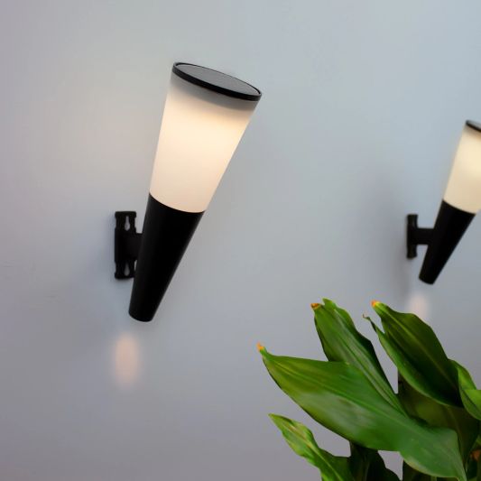 Solar wandlamp Torch met warm en koud wit licht set van 2