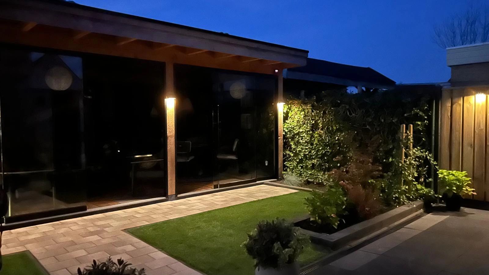 Solar LED wandlamp op zonne energie Sven recht - Voordeelset van 2 stuks