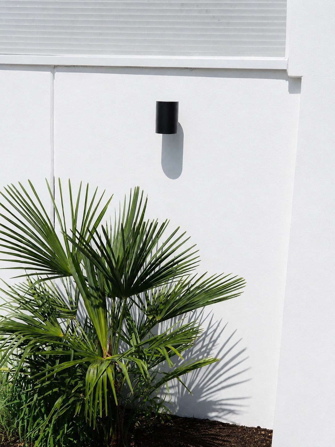 Solar wandlamp up downlight Sverre | Rond ontwerp | Warm wit licht | Optie met bewegingssensor
