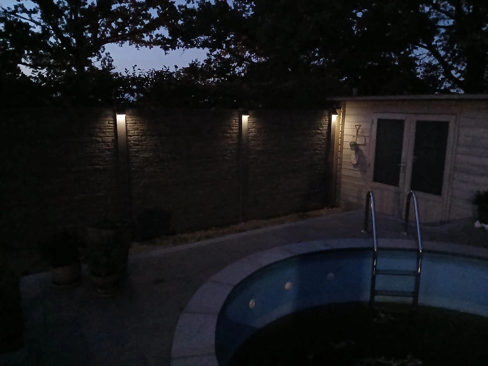Solar Wandlamp Beam met schemer- en bewegingssensor op zonne-energie set van 2 stuks