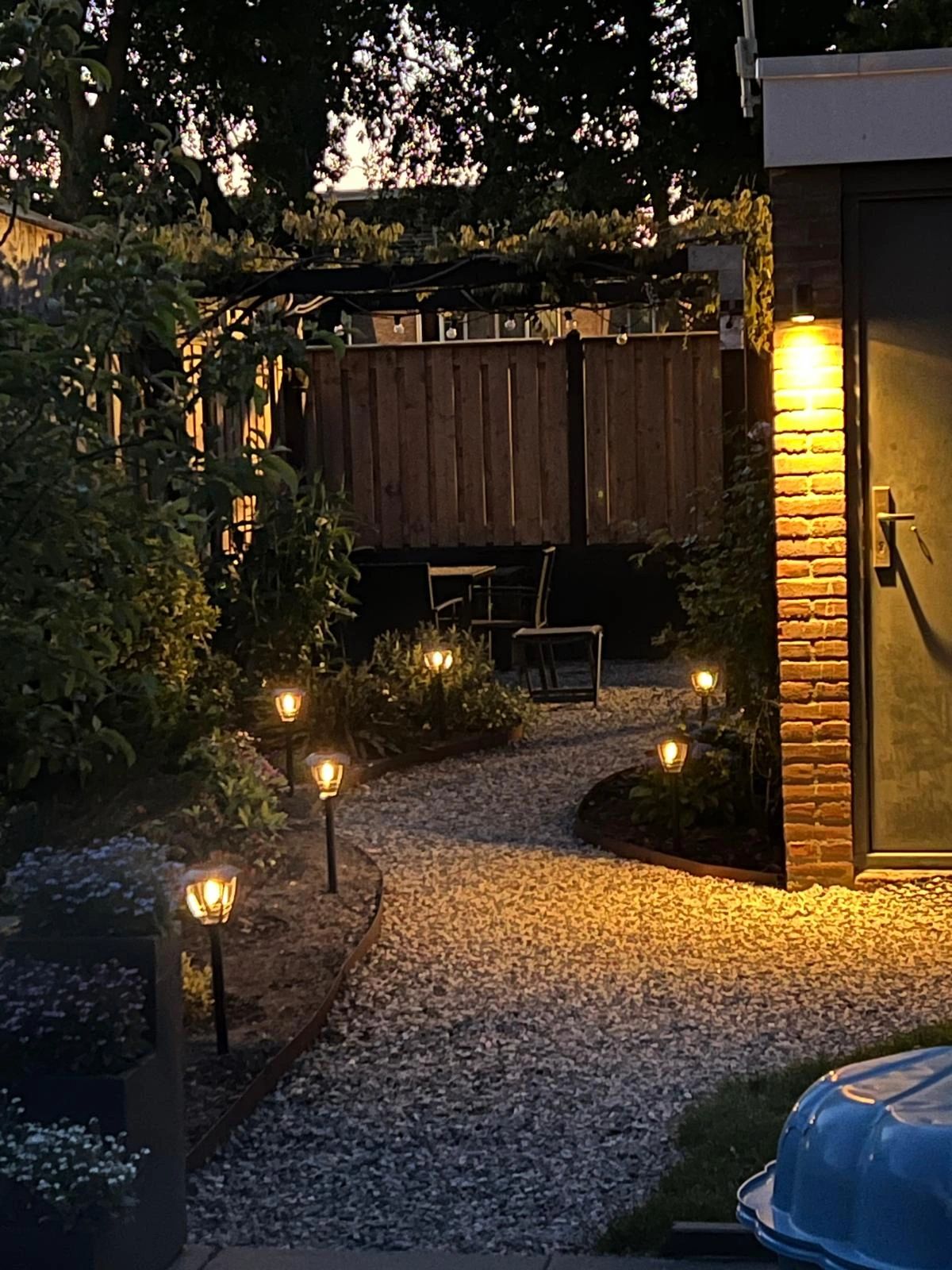 Solar priklamp Prickle met warm wit licht voordeelset van 4