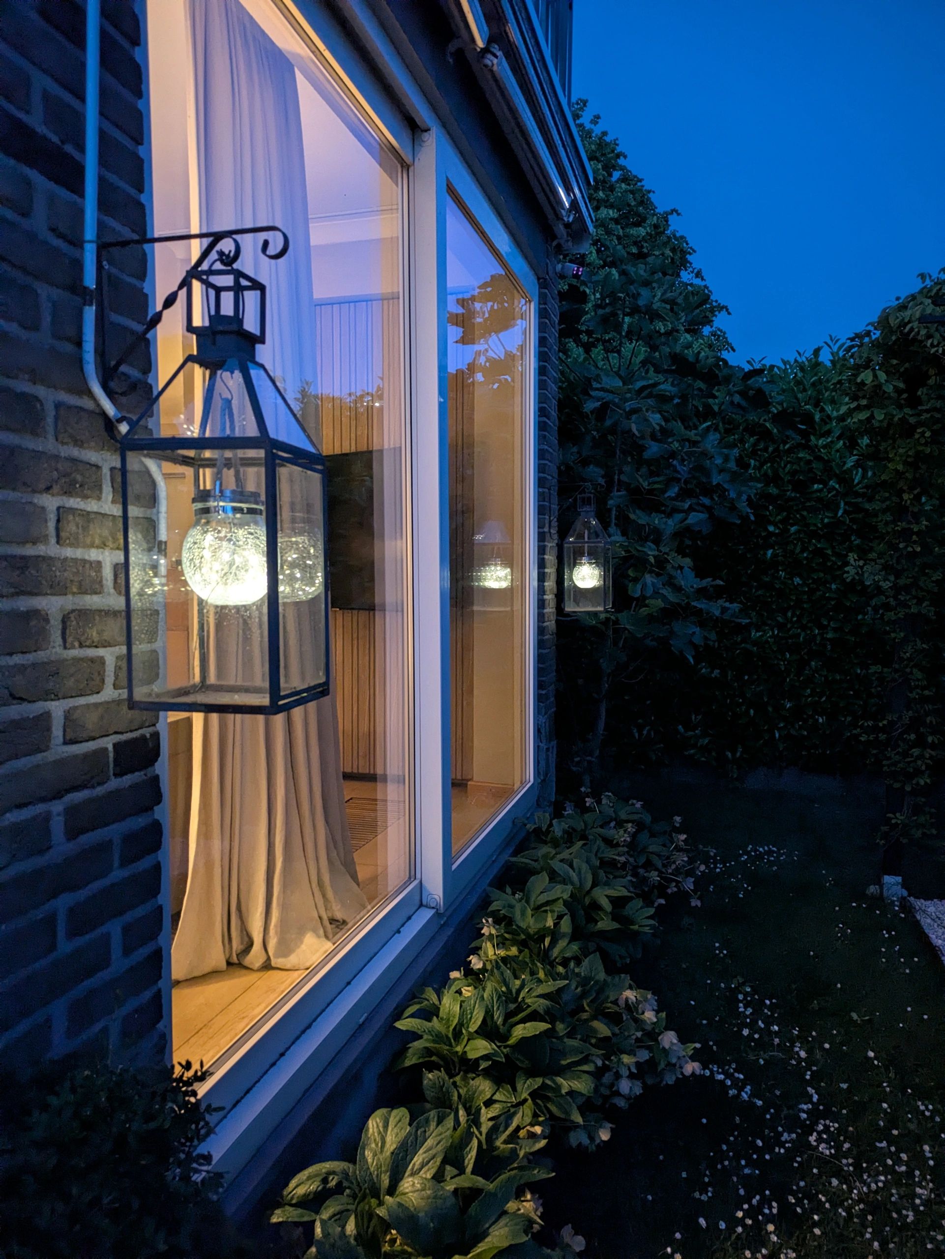 Solar hanglamp Betsy op zonne-energie - Voordeelset 3 stuks - Glazen bol met 30 leds