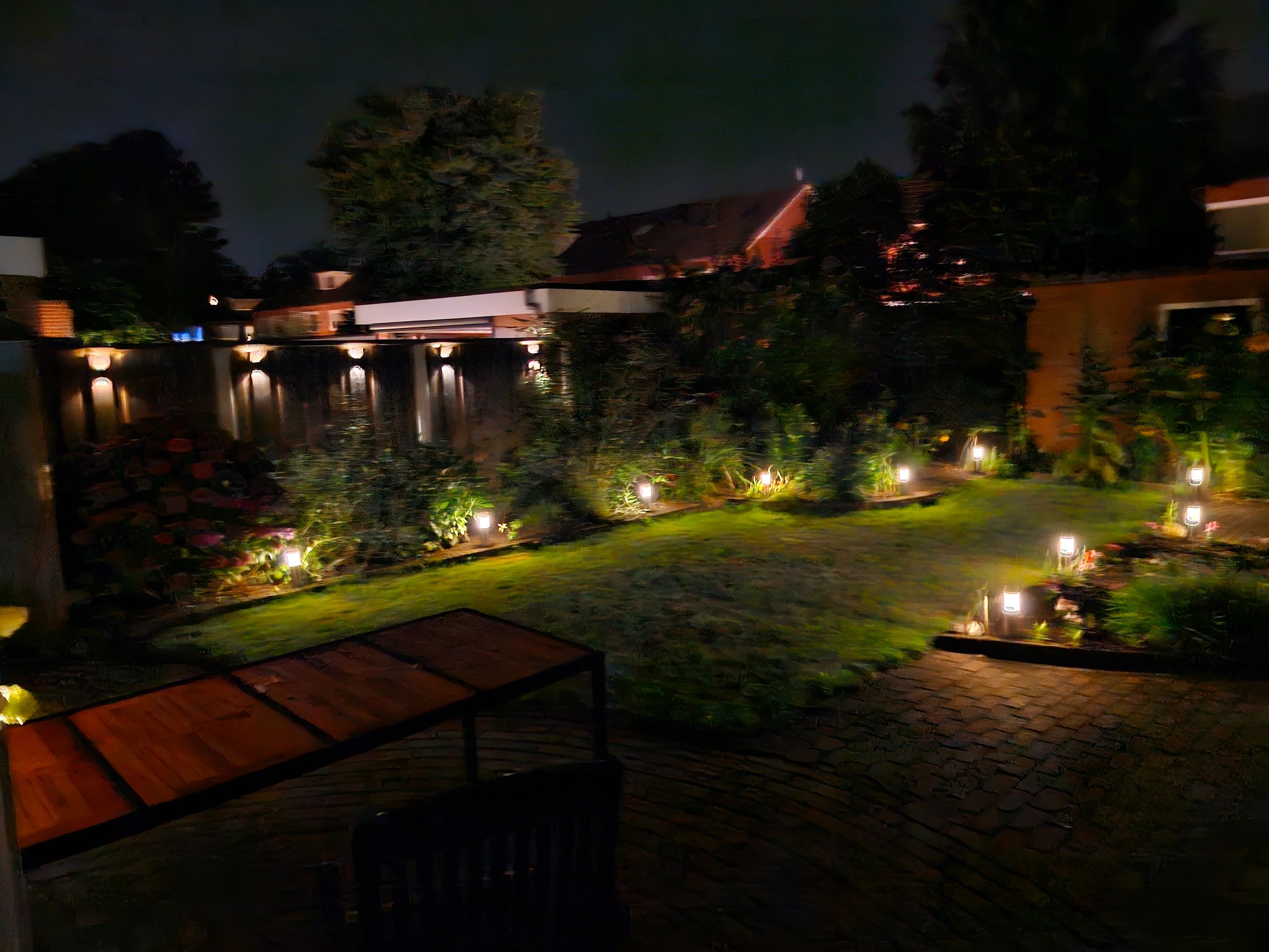 Solar priklamp Lucifer RVS padverlichting op zonne-energie (2 stuks)