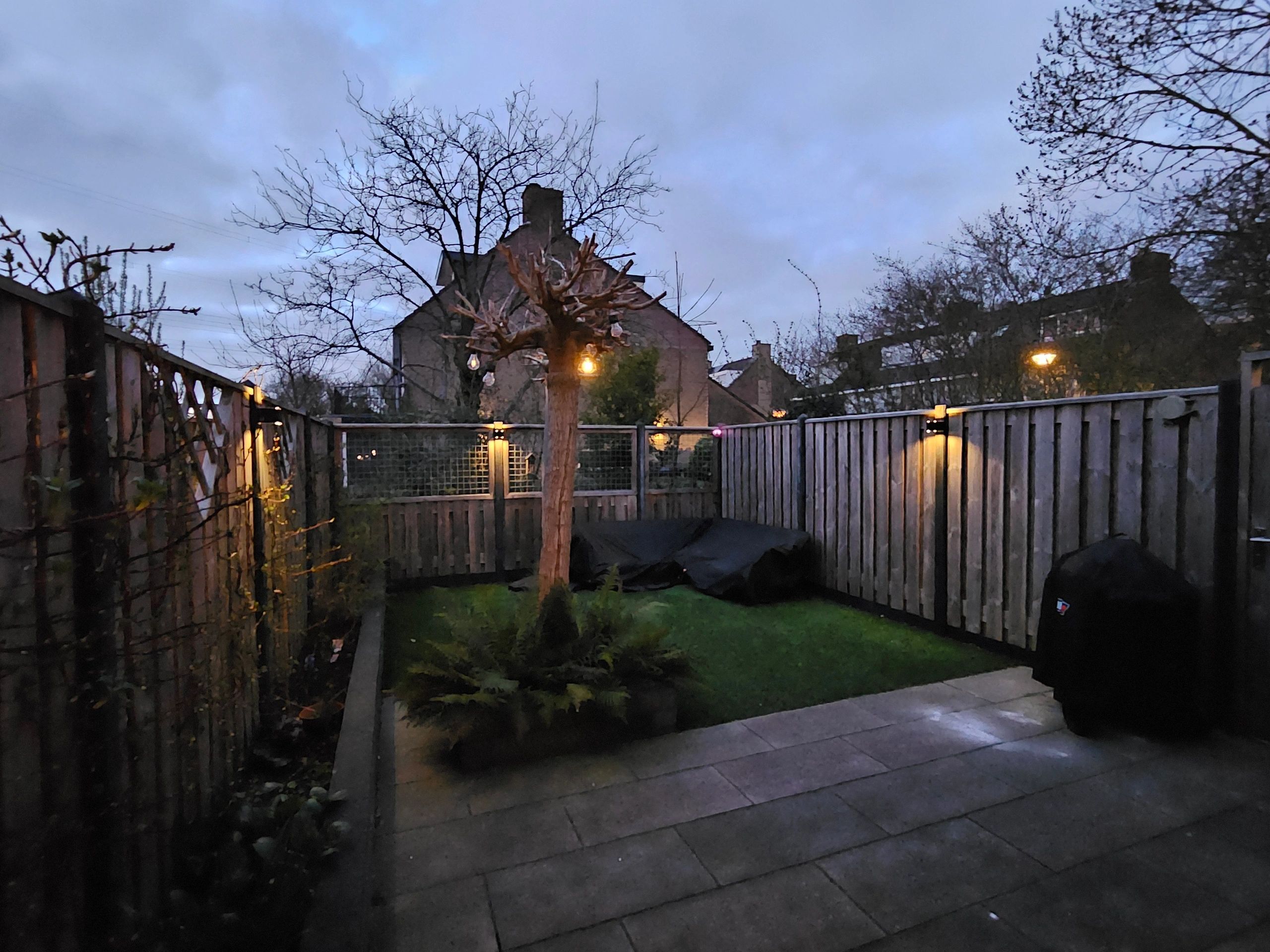Solar LED wandlamp up downlight Emme recht