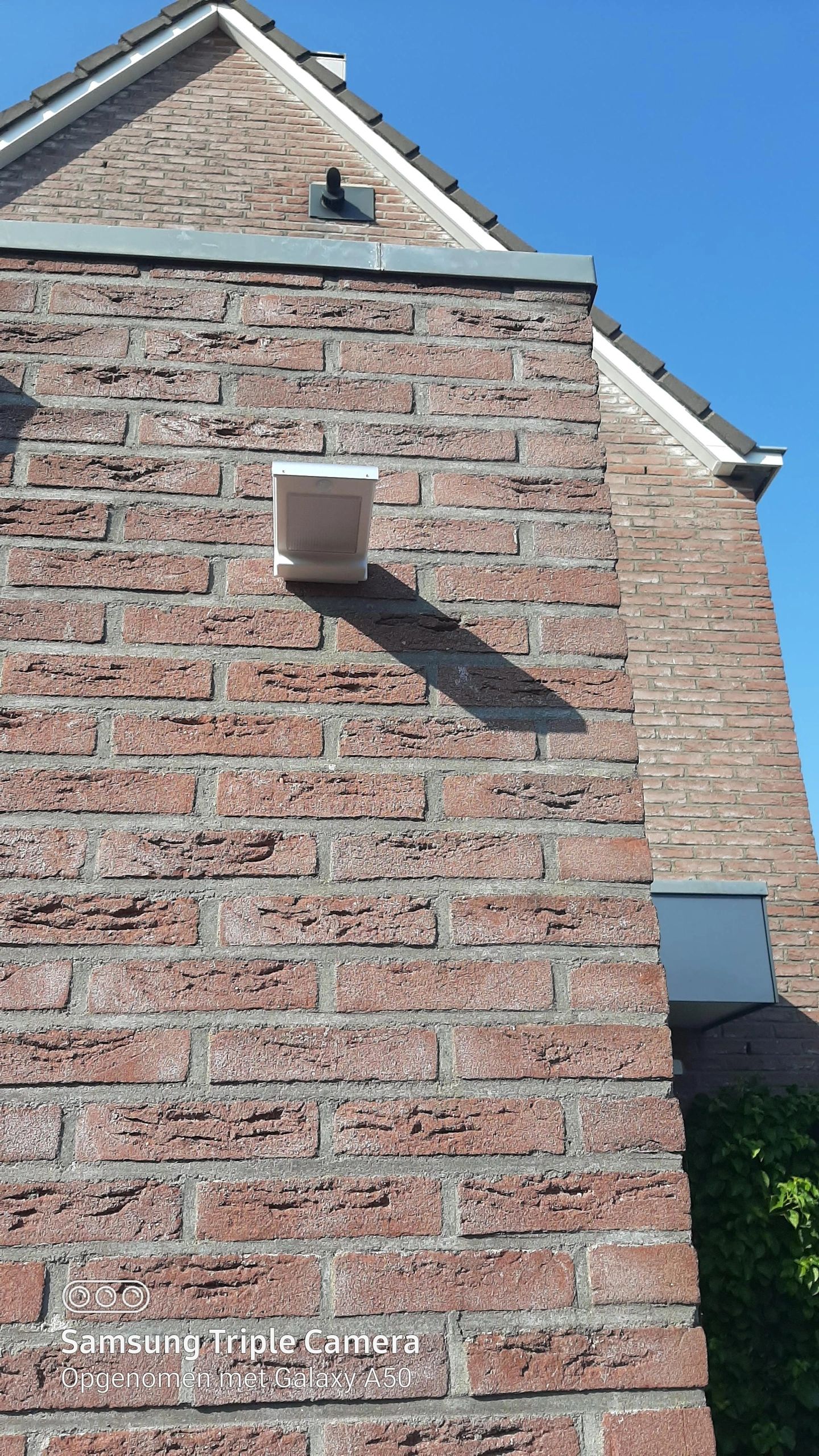 Solar wandlamp Slim II met 49 leds en bewegingsmelder RVS op zonne-energie