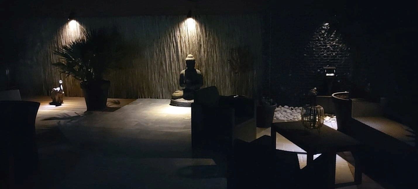 Solar wandspot Heads complete set met twee spots en los solarpaneel