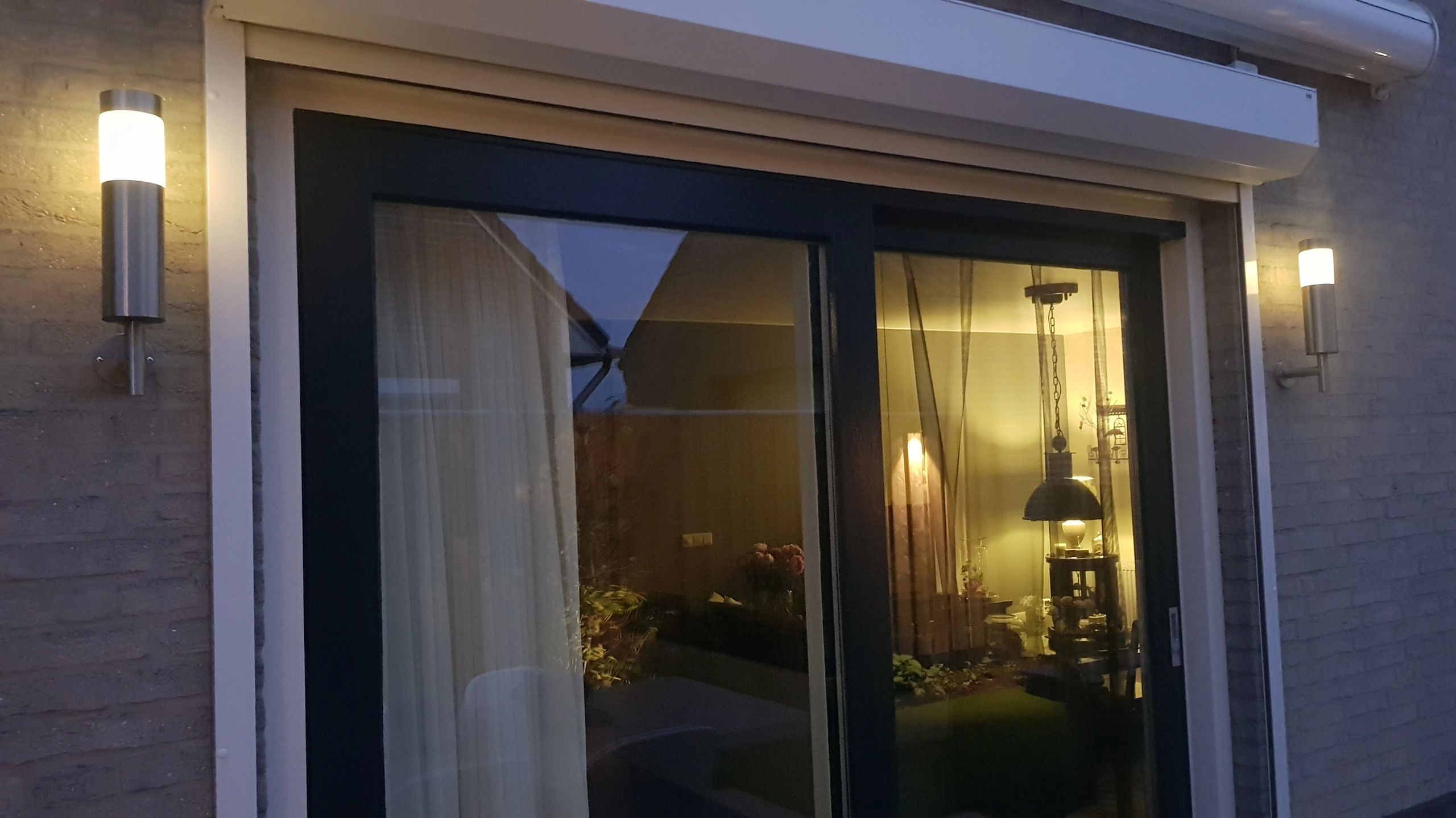 Solar wandlamp Lucifer RVS op zonne energie - Voordeelset 4 stuks