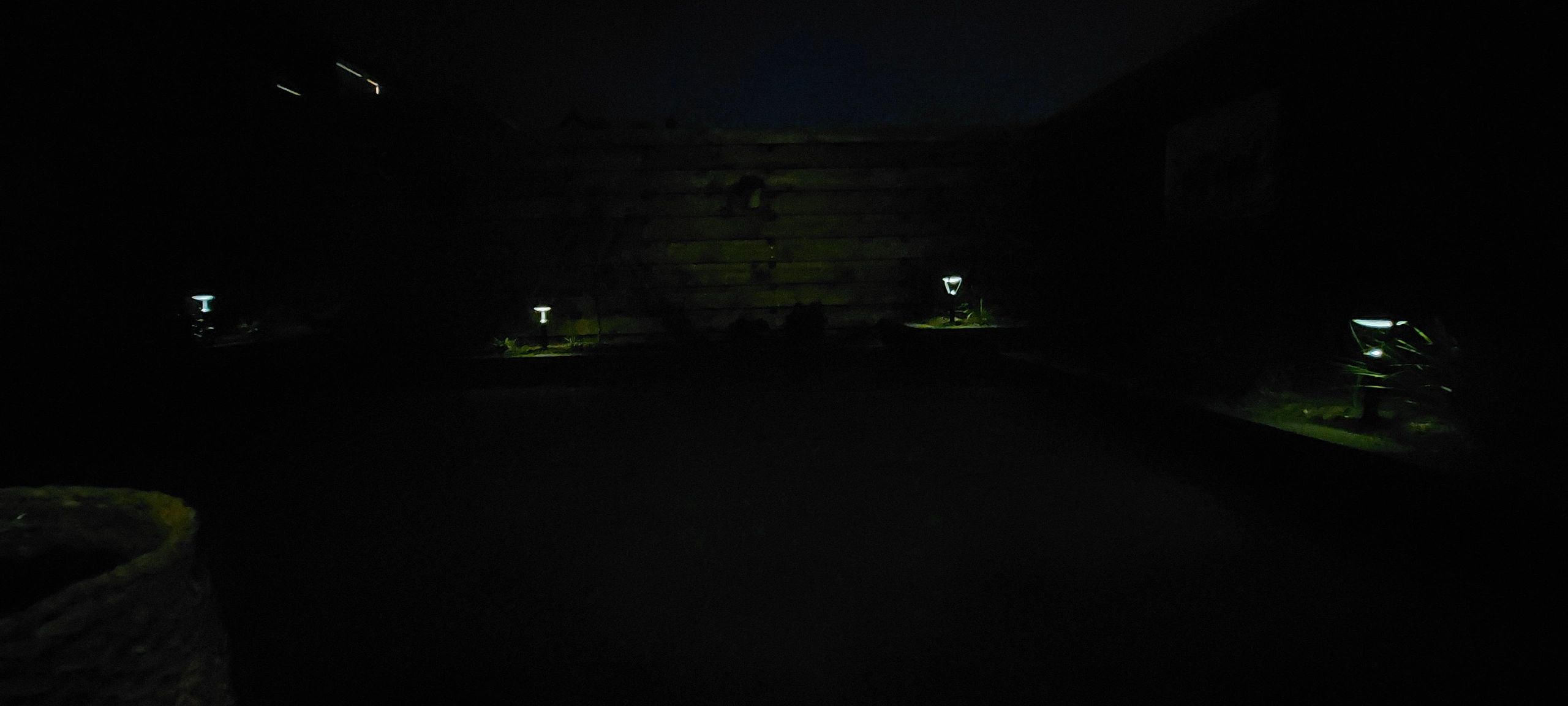 Solar priklamp Birdie zwart met warm wit licht