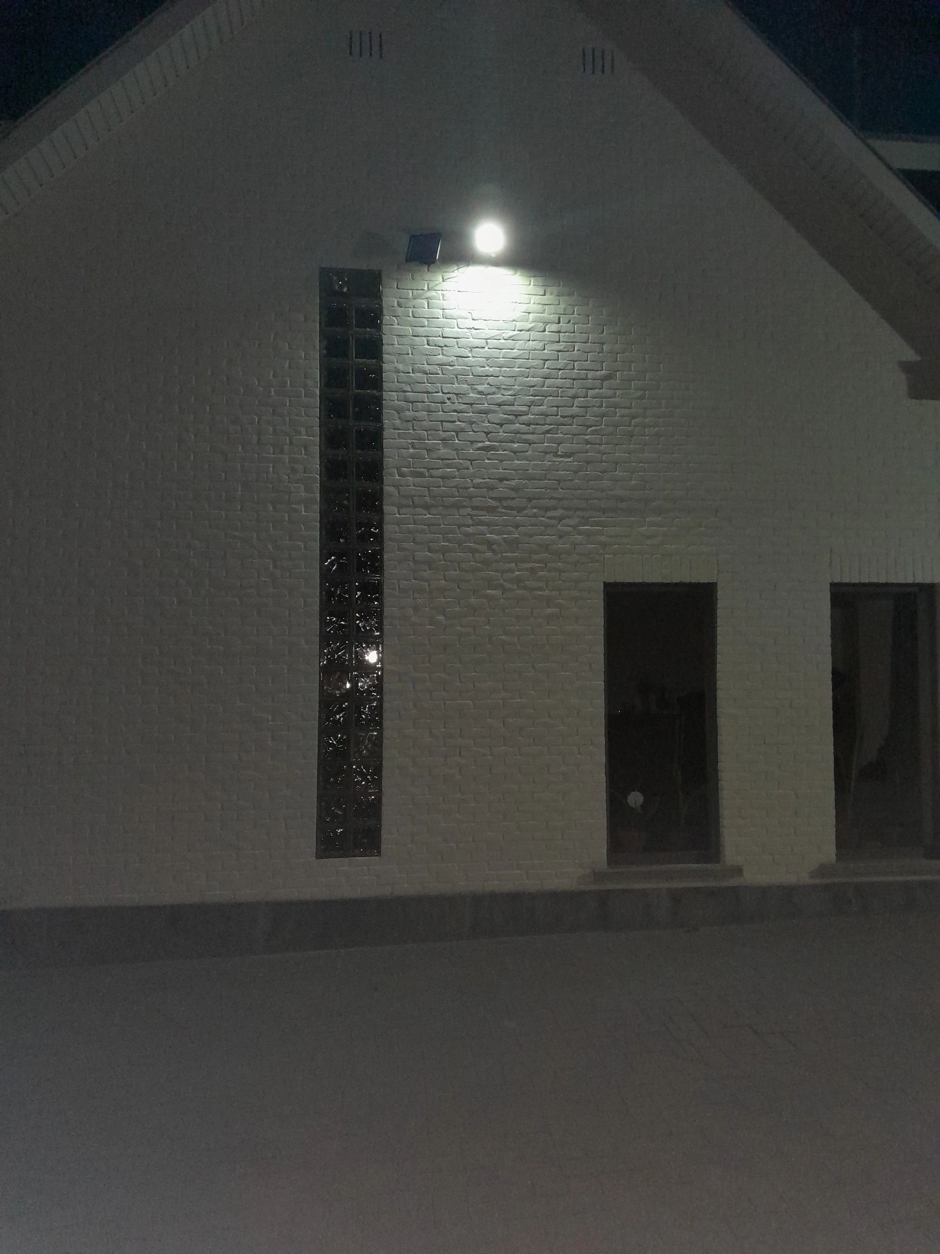 Solar beveiligingslamp James I met bewegingsmelder en los paneel