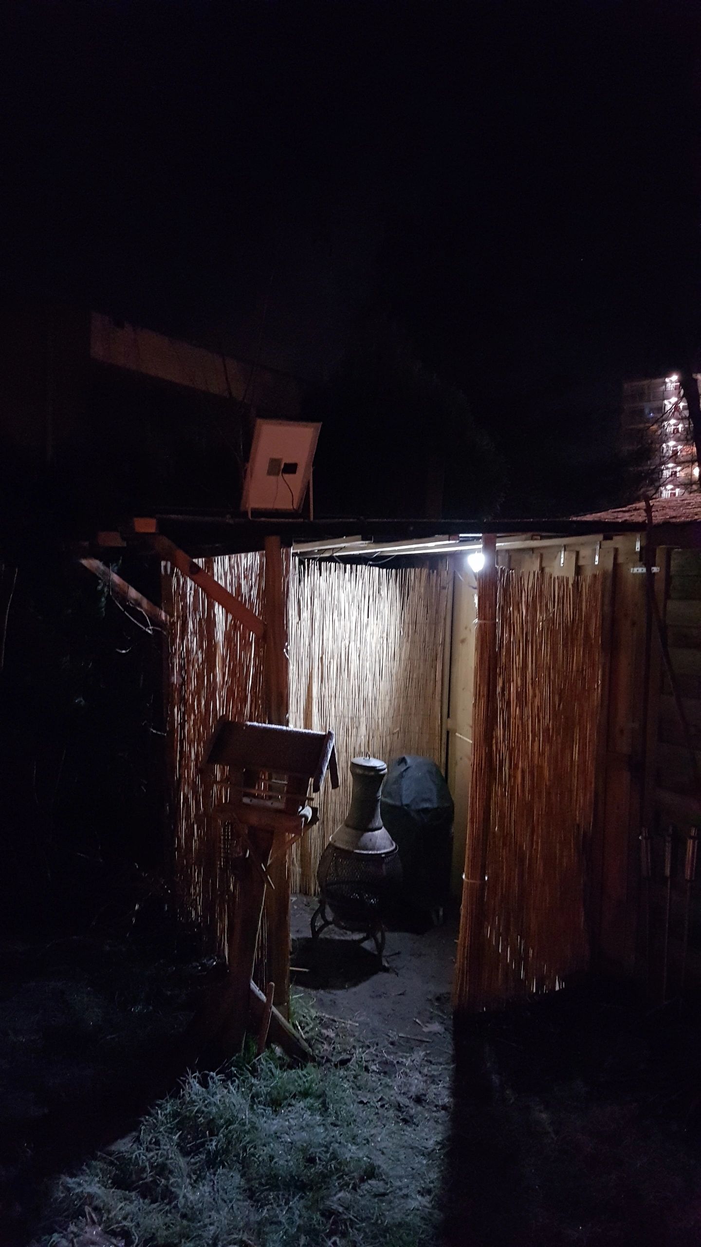 Solar wandlamp Capital I met los zonnepaneel