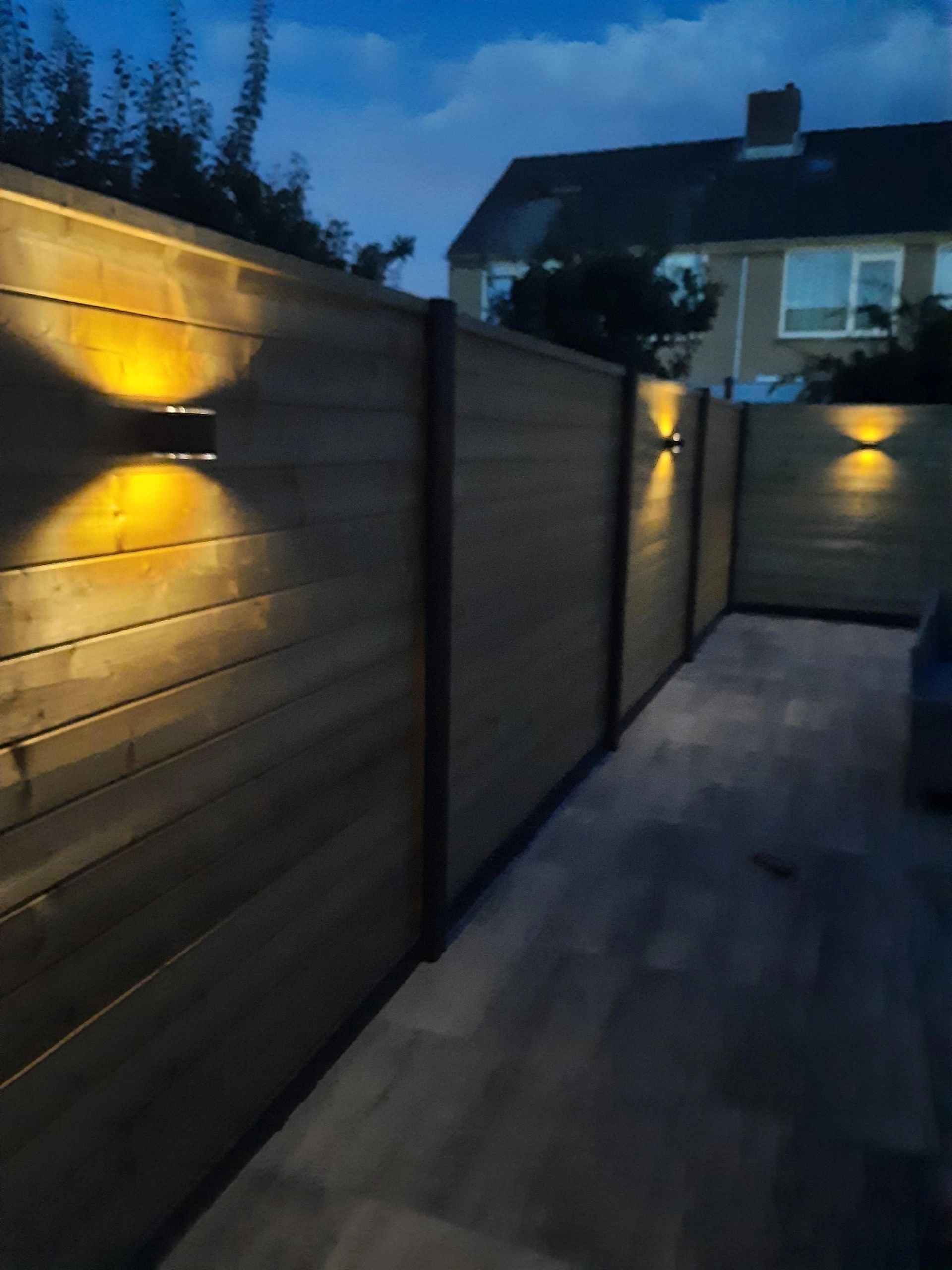 Solar LED wandlamp up downlight Emme rond