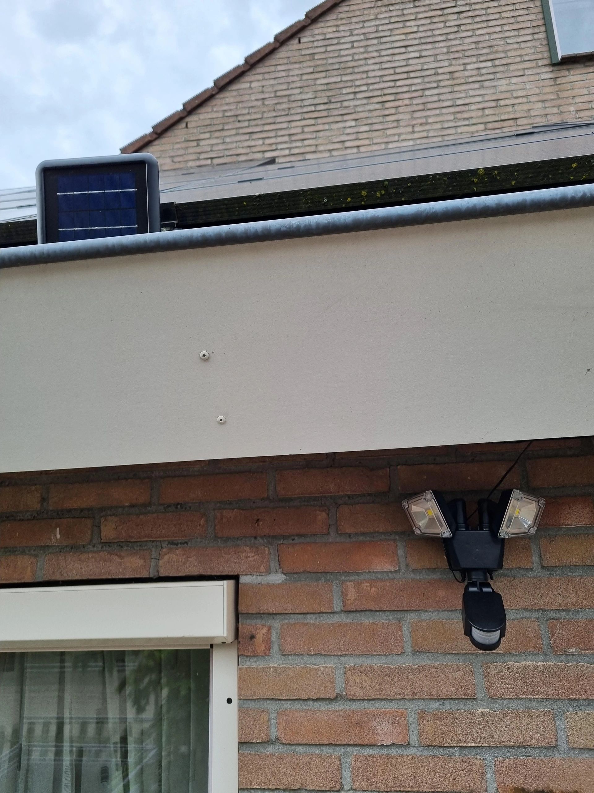 Solar beveiligingslamp James II met bewegingsmelder en los paneel