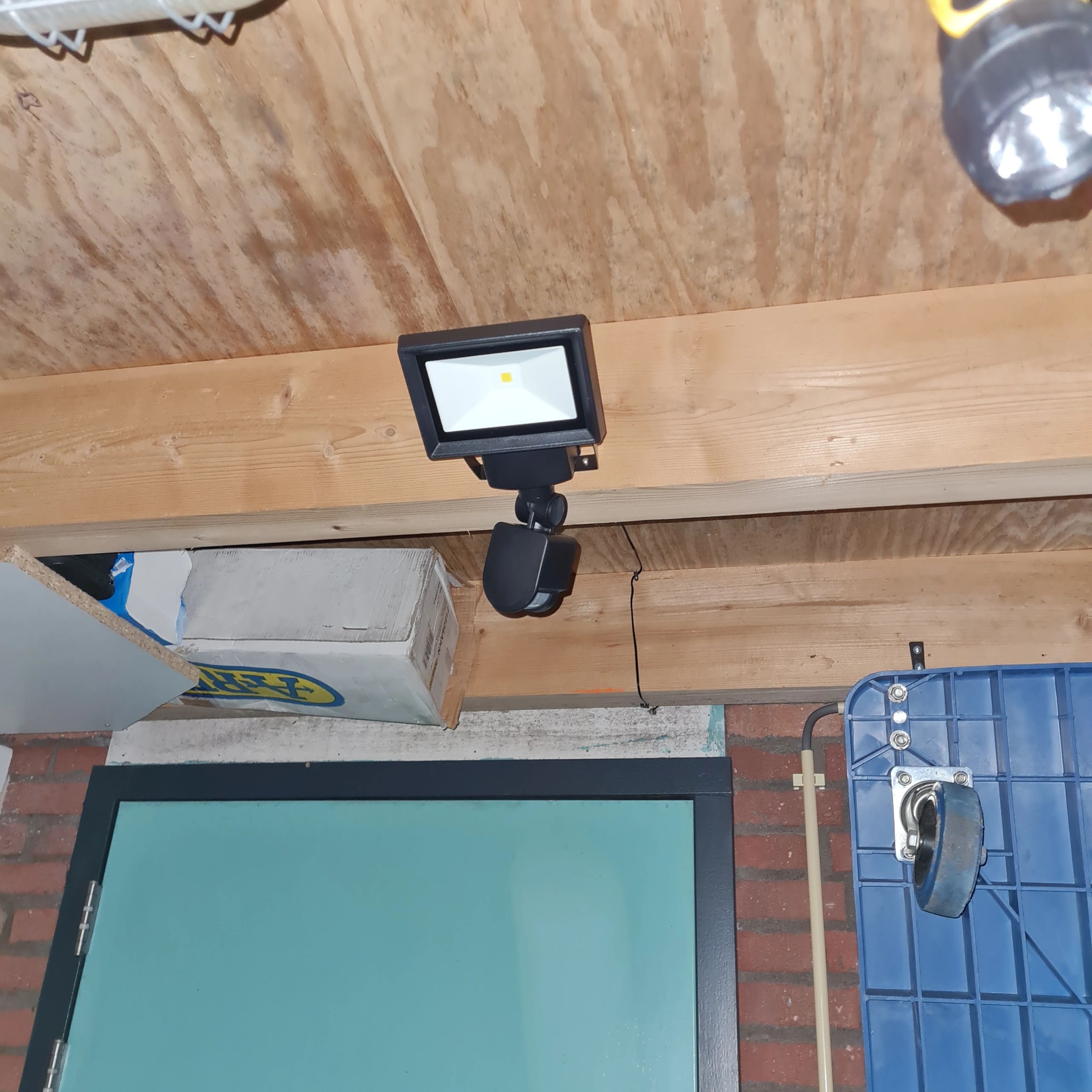 Solar beveiligingslamp James I met bewegingsmelder en los paneel