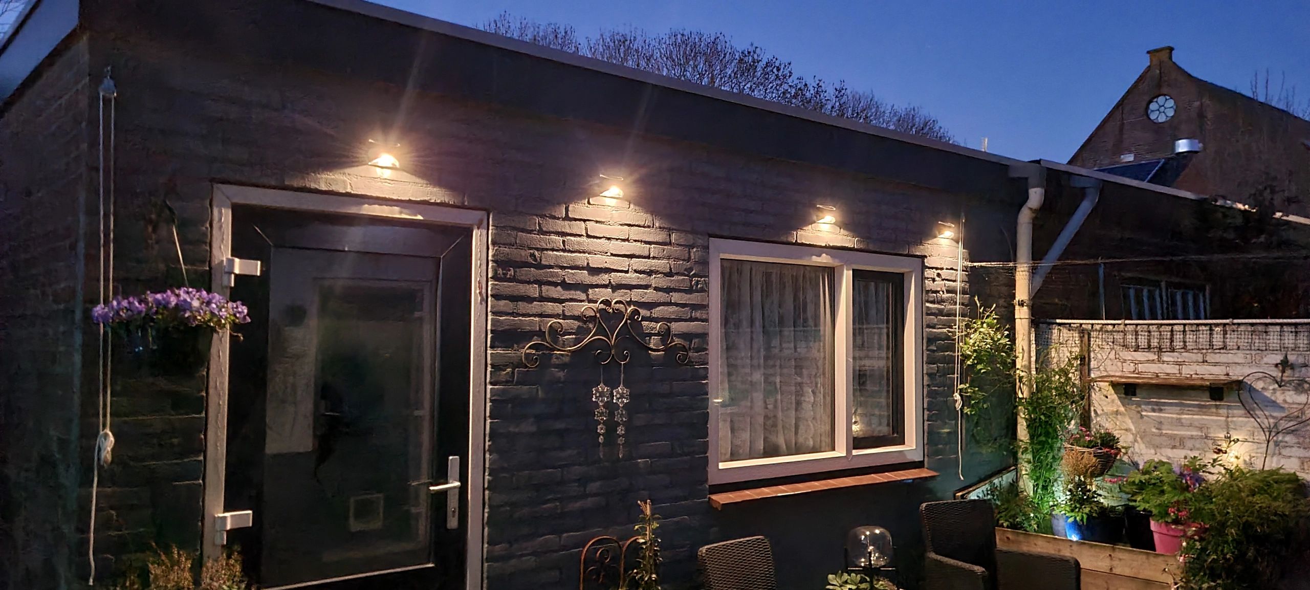 Solar wandlamp Quinn RVS zwart op zonne energie 2 stuks