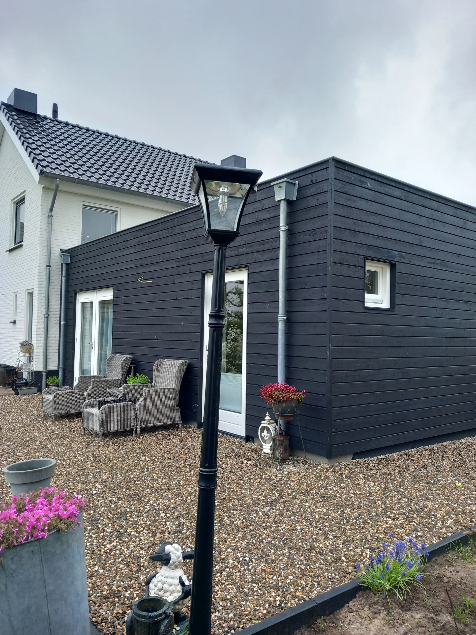 Solar buitenlamp London lantaarn hoog op zonne energie