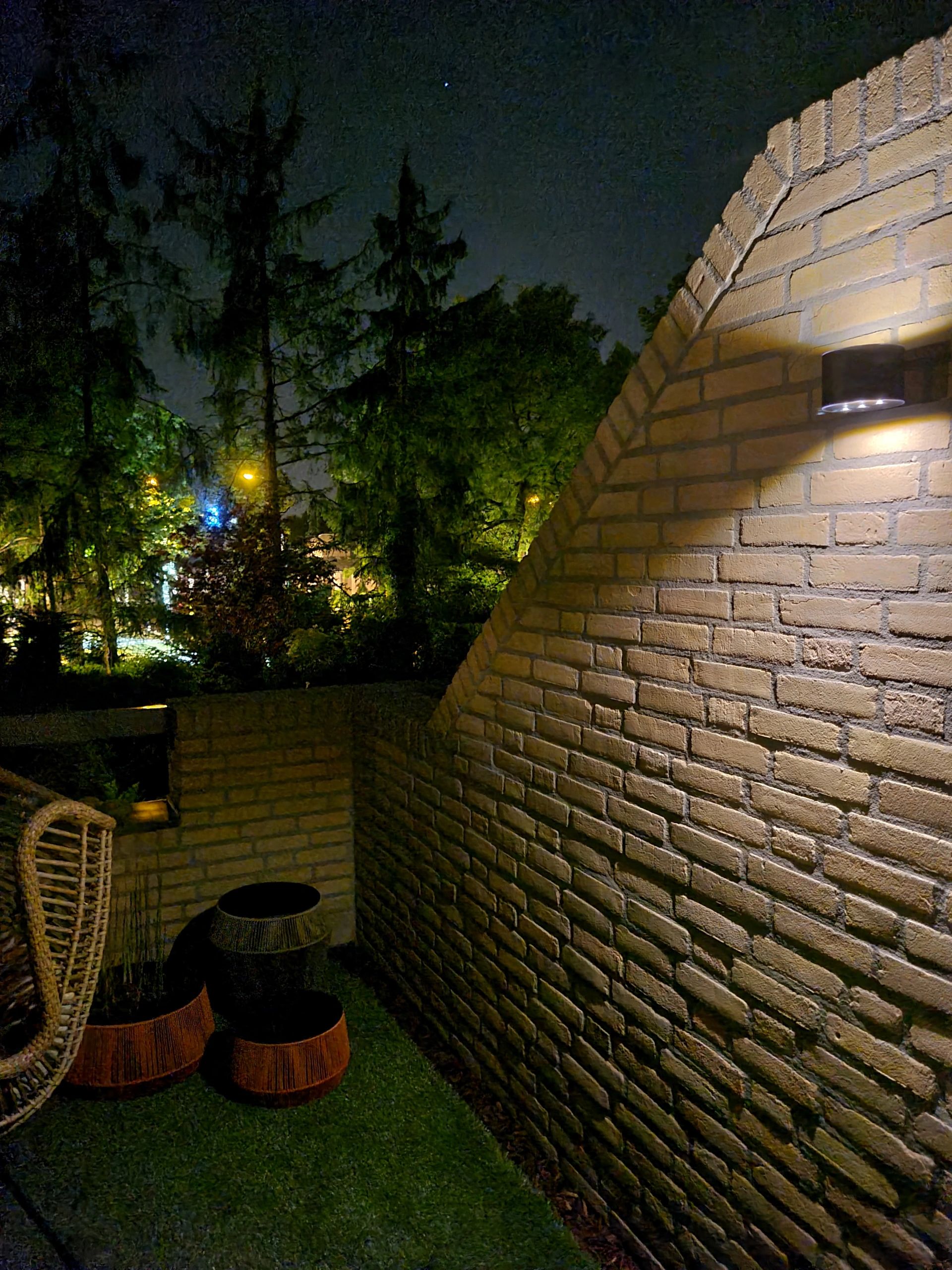 Solar LED wandlamp up downlight Emme rond