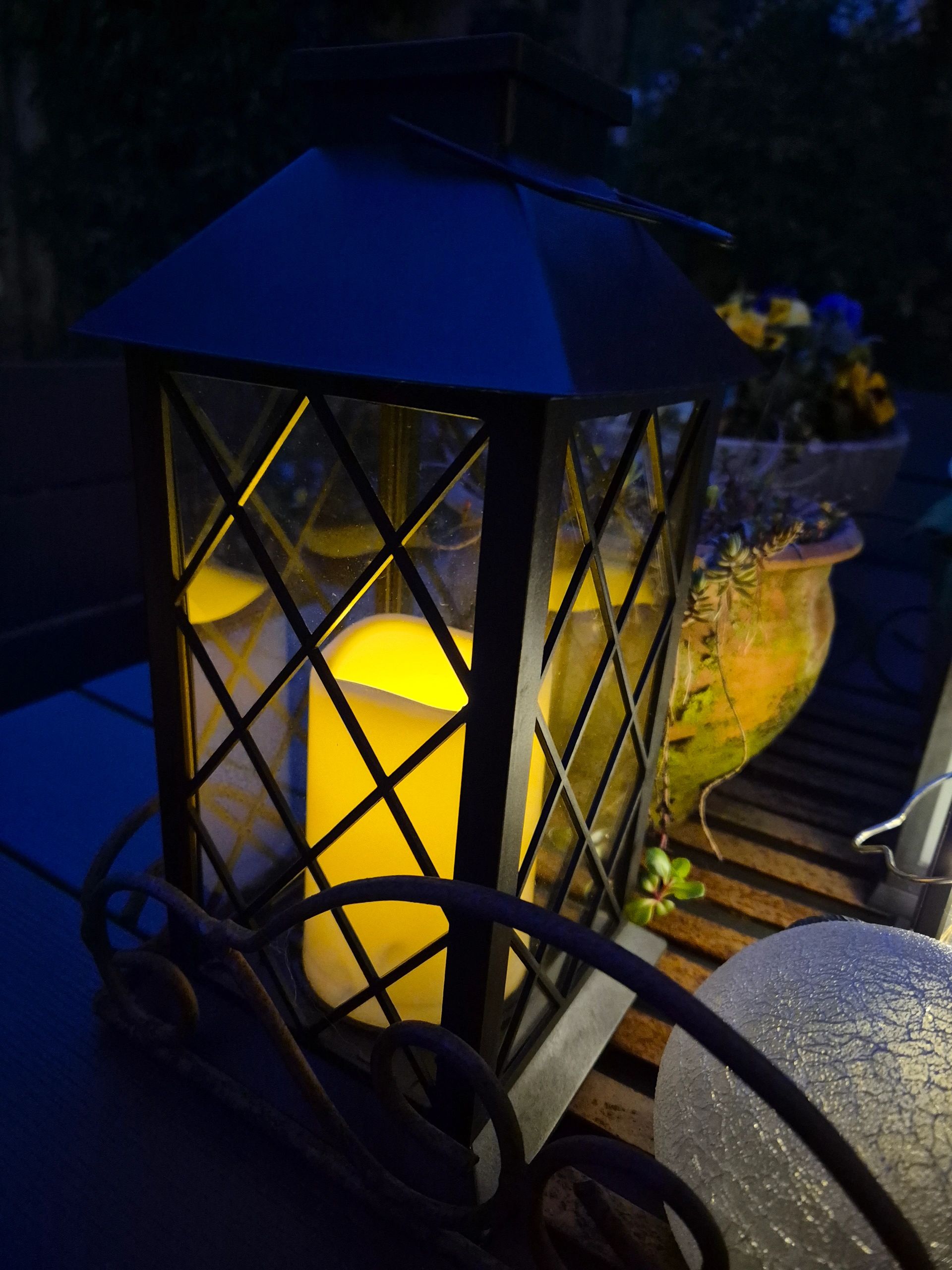 Solar Lantaarn Candle II zwart met kaars buitenlamp op zonne energie