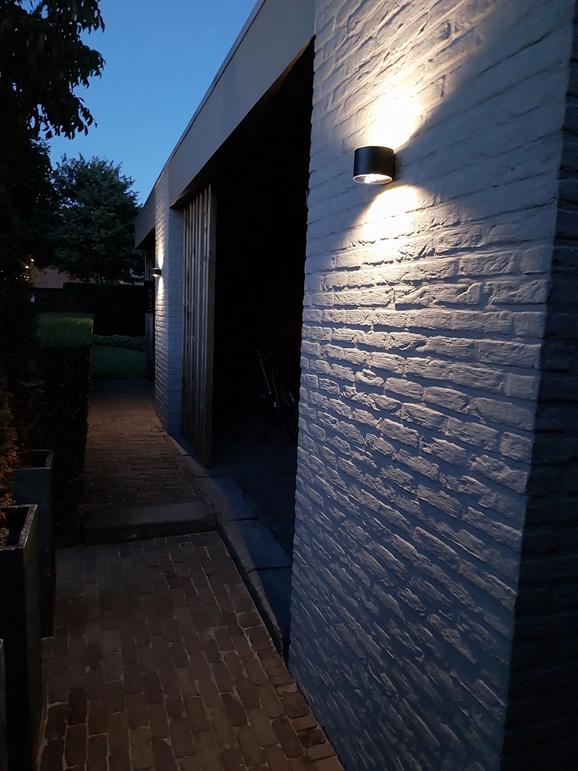 Solar LED wandlamp up downlight Emme rond