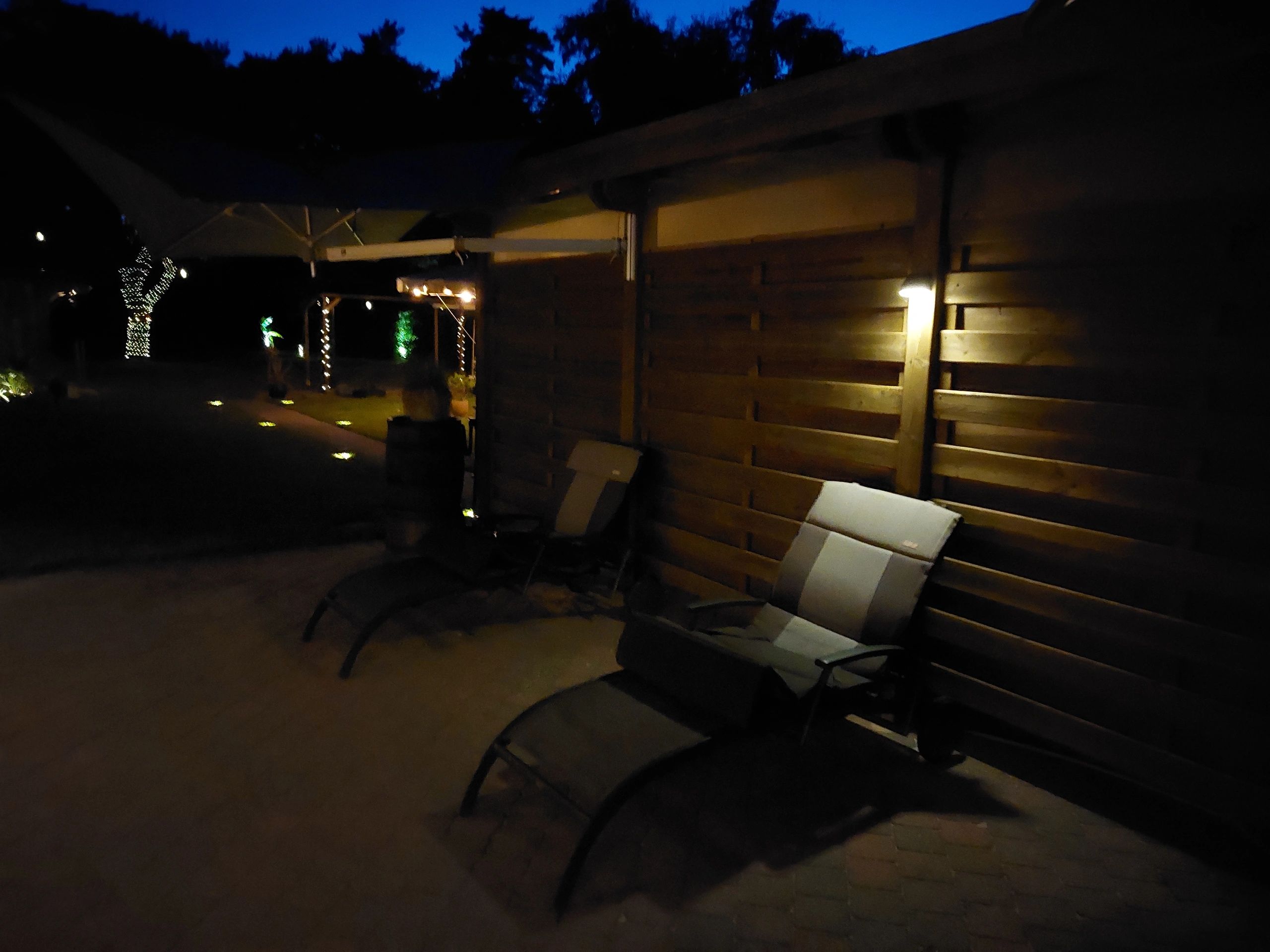 Solar Wandlamp Beam met schemer- en bewegingssensor op zonne-energie set van 2 stuks