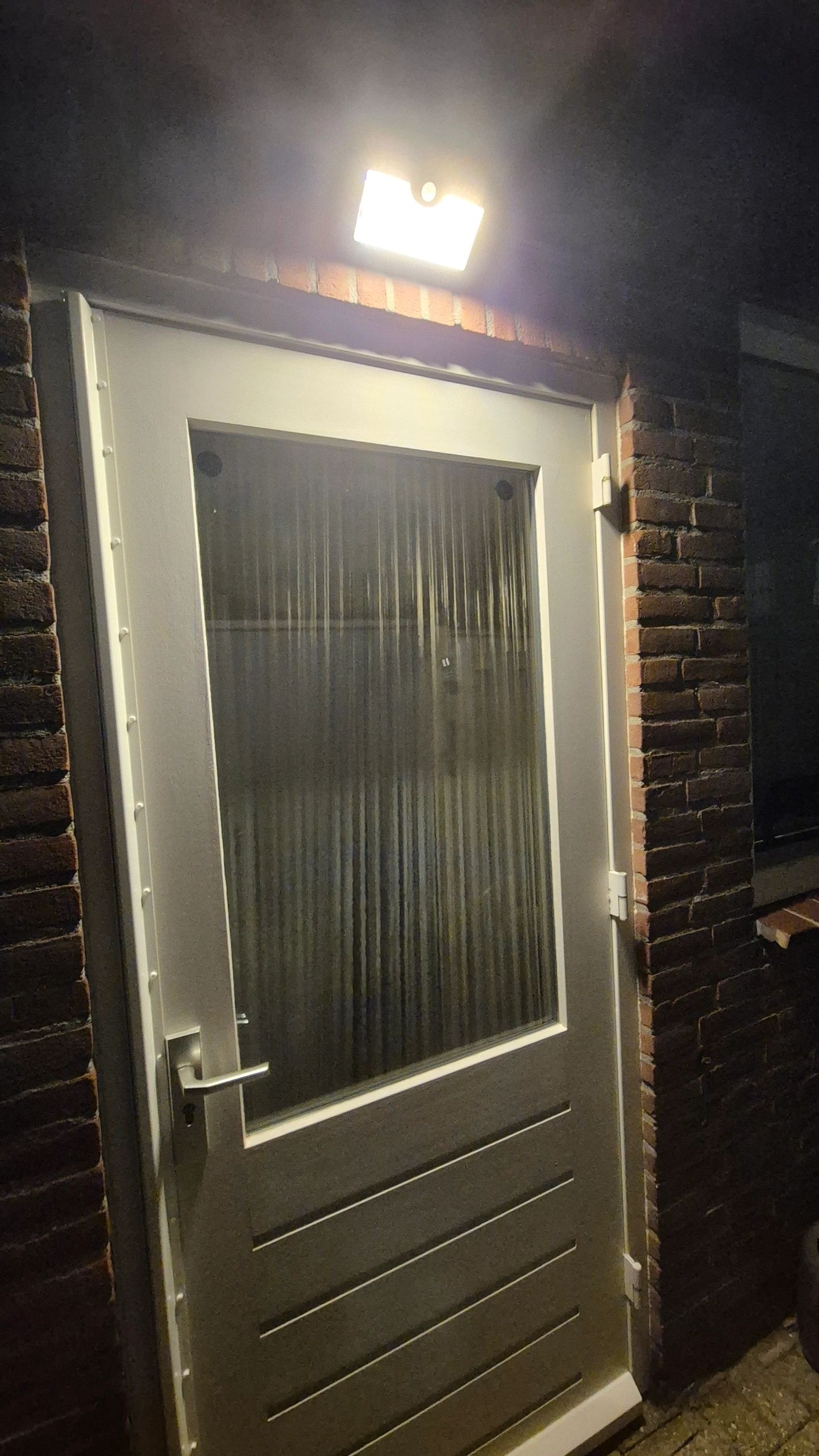 Solar buitenlamp wandlamp Motion IV met bewegingsmelder op zonne energie