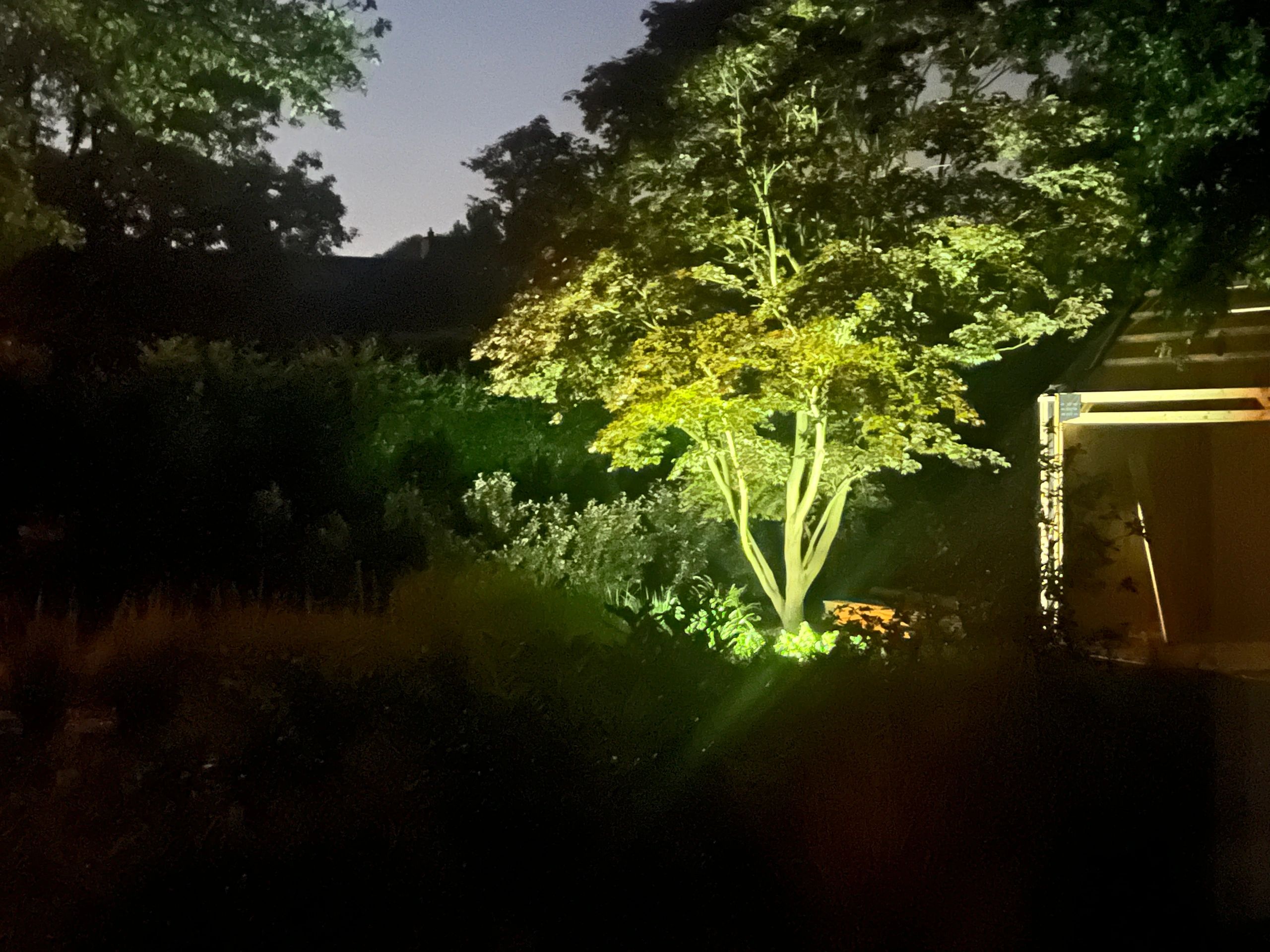 Solar wandlamp Capital IV met los zonnepaneel