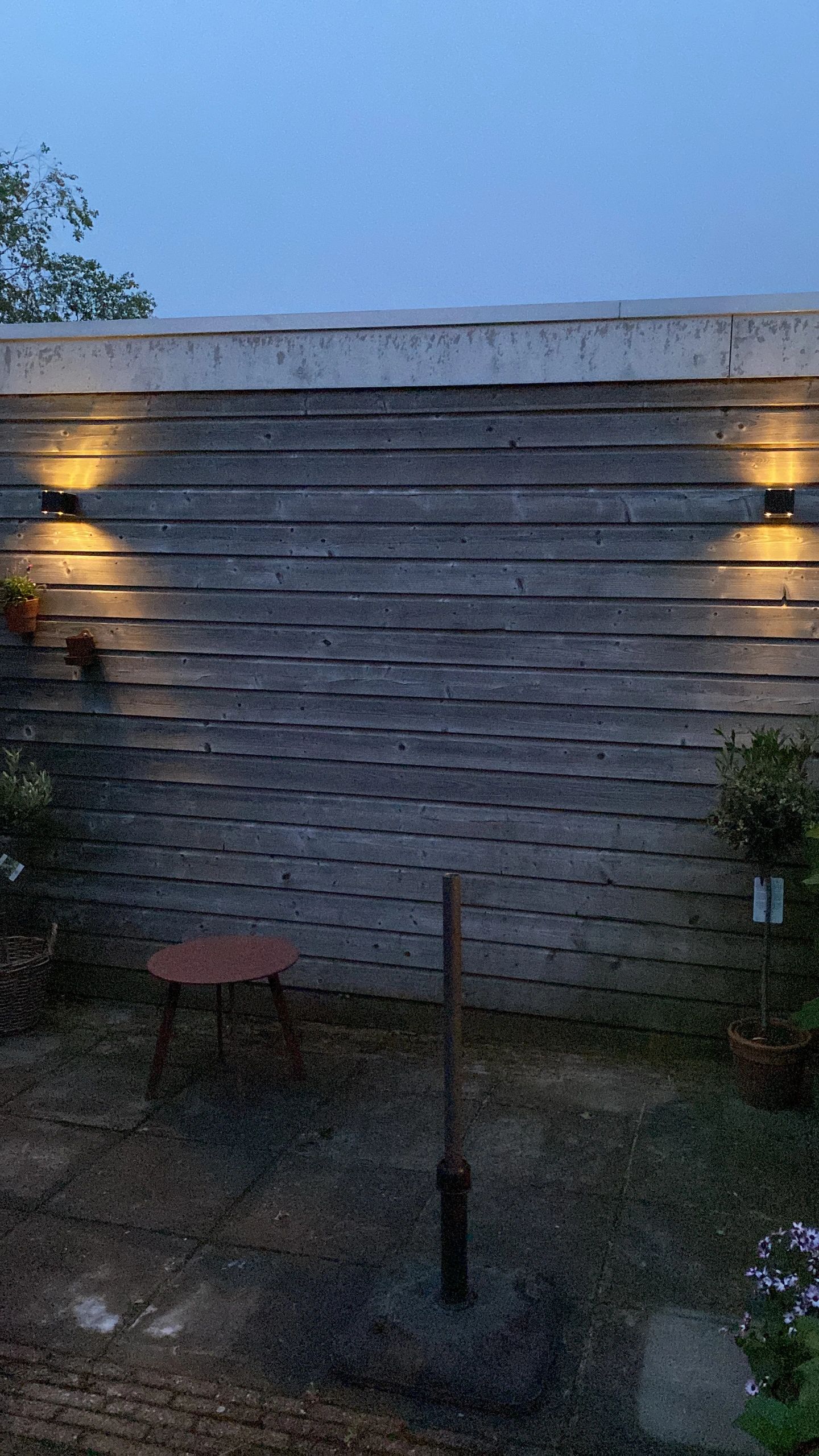 Solar LED wandlamp up downlight Emme recht