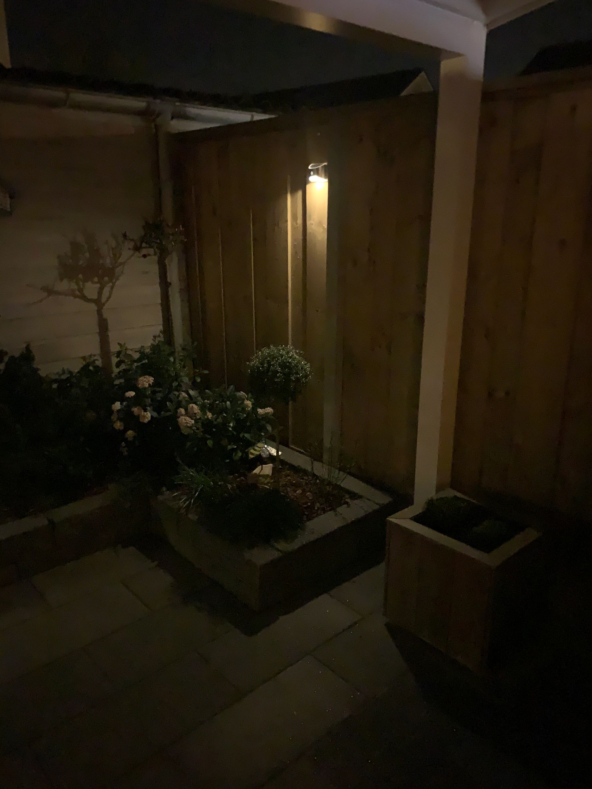 Solar wandlamp Flint RVS met bewegingsmelder op zonne energie