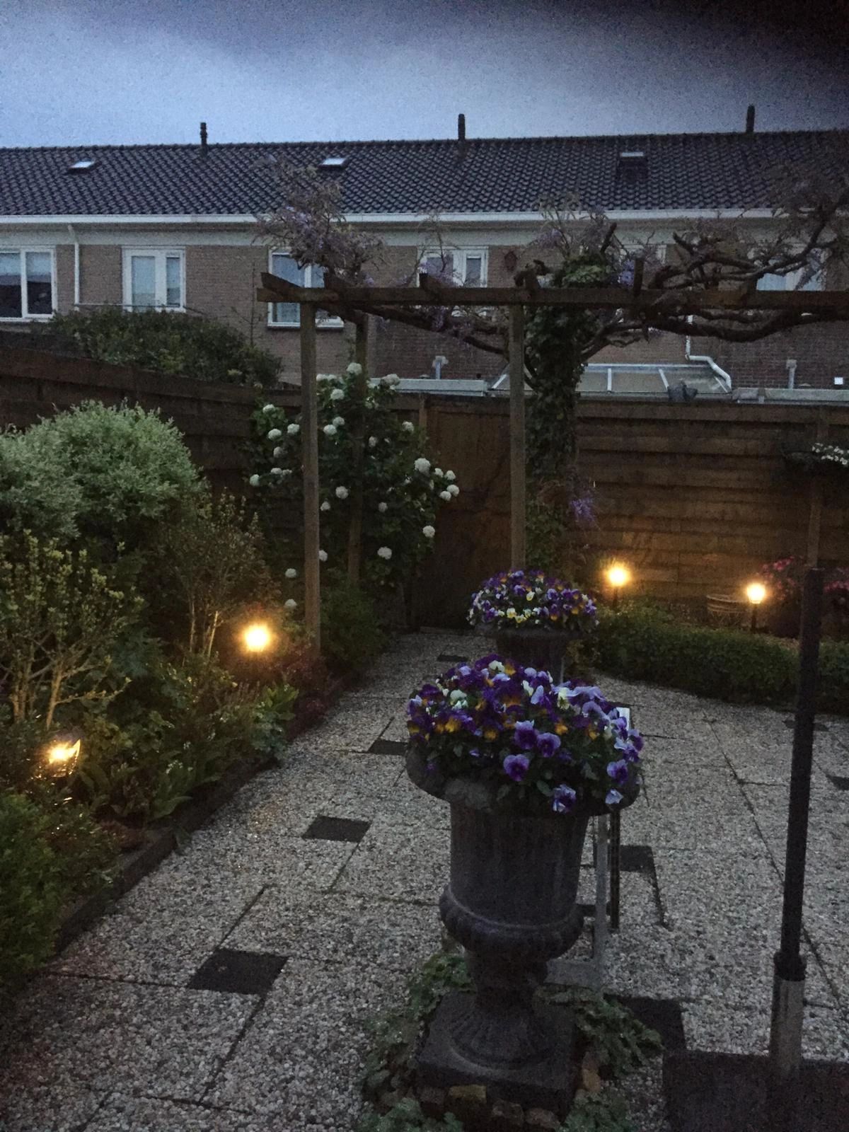 Solar spot Pulse 1 - Tuinspot op zonne energie met dimstand