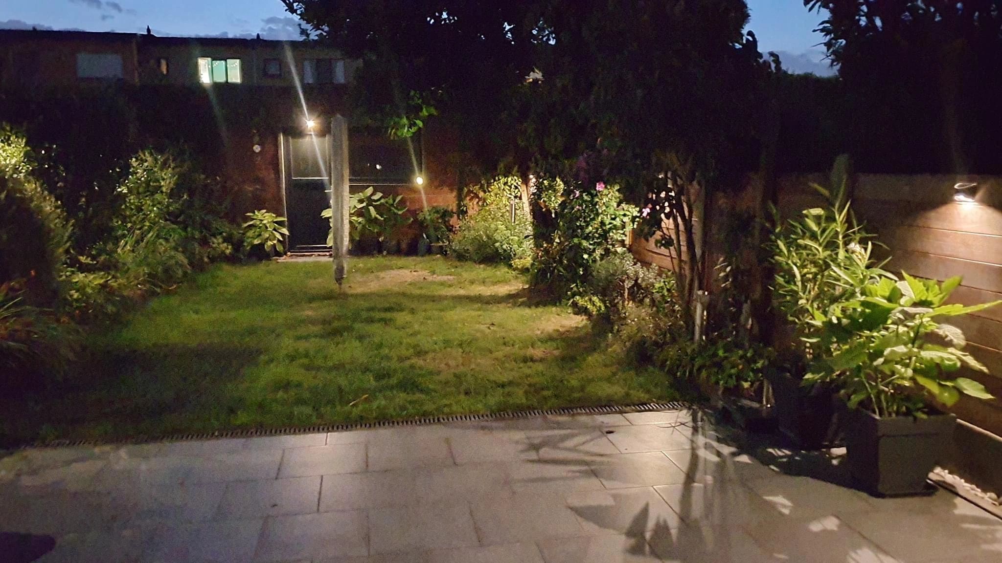 Solar wandlamp Quinn RVS zwart op zonne energie 2 stuks