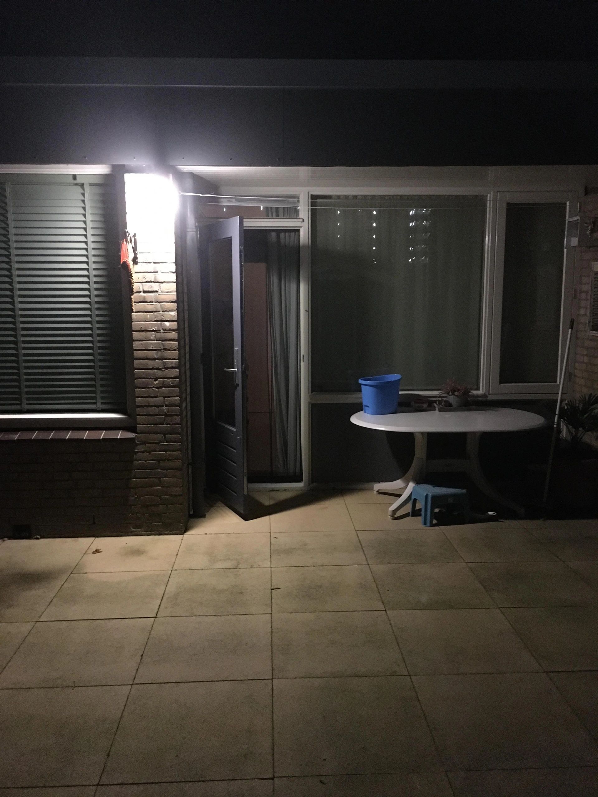 Solar wandlamp Moon met bewegingssensor op zonne-energie