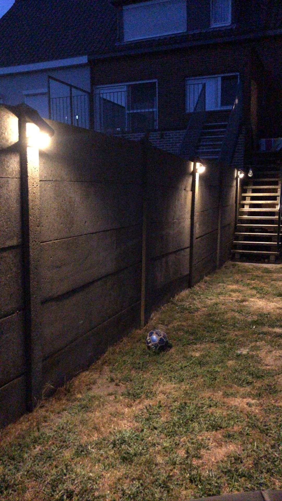 Solar wandlamp Carl II met bewegingsmelder op zonne-energie