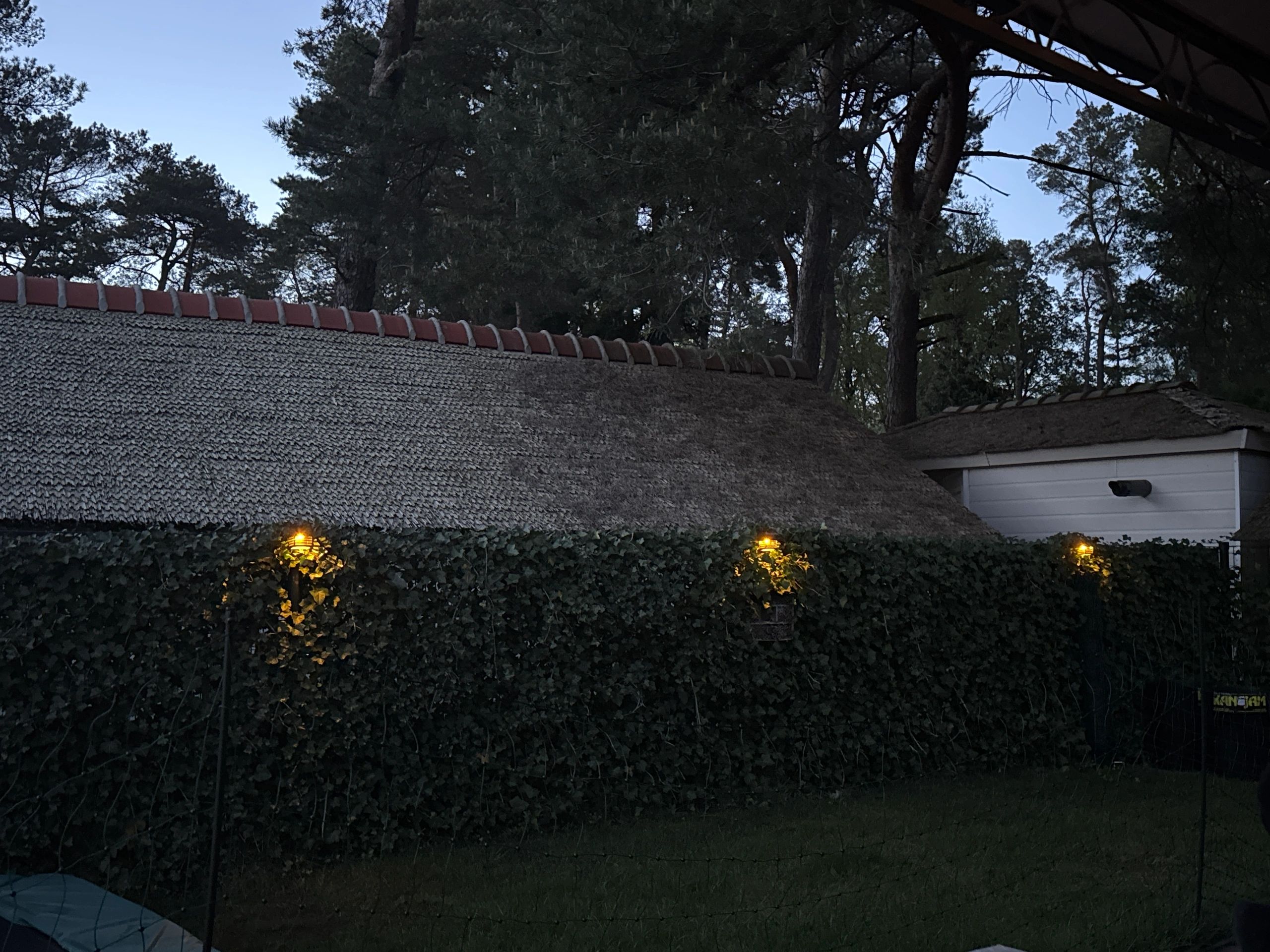 Zwarte solar wandlamp Stripe op zonne-energie set van 4