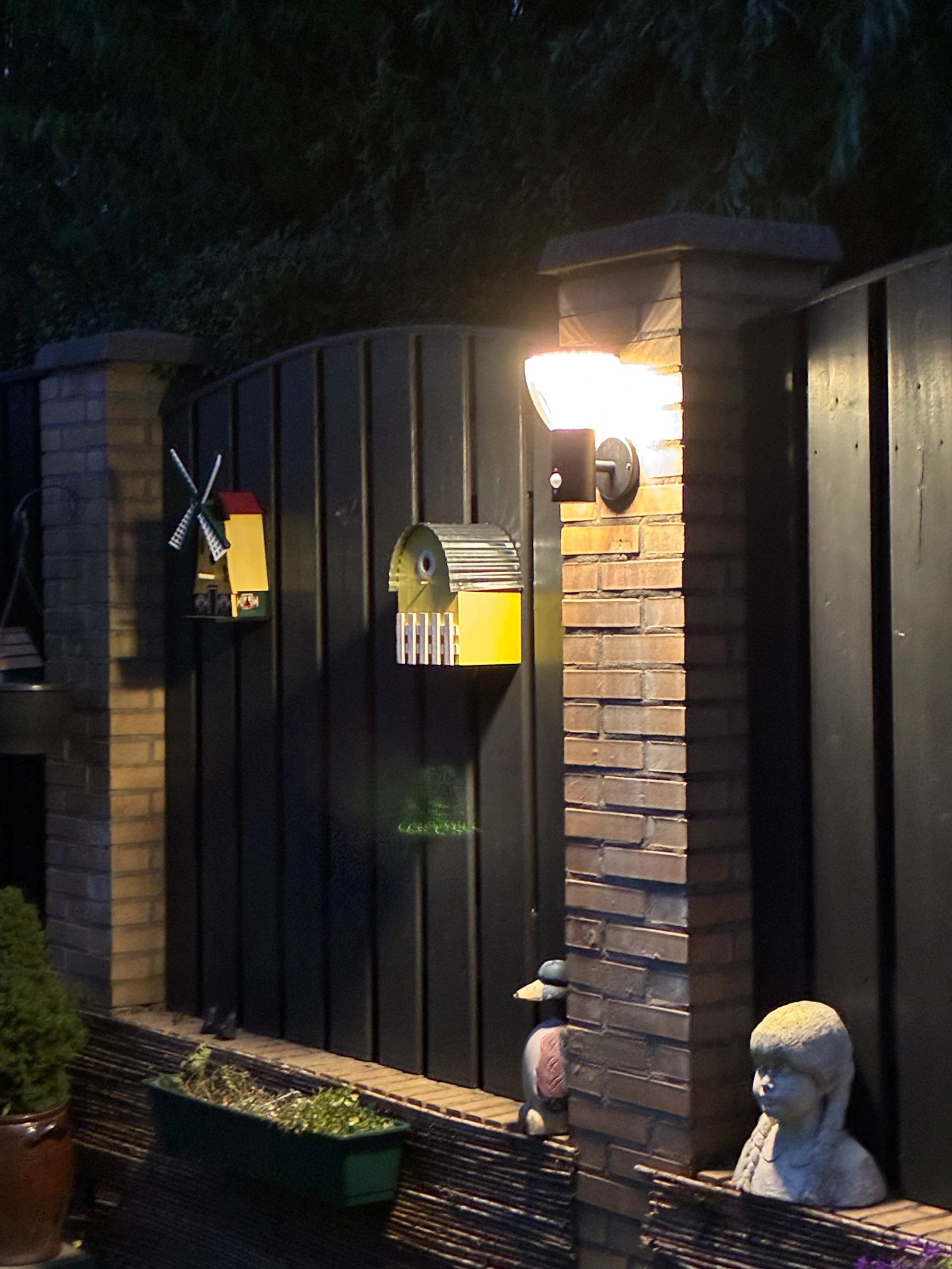 Solar wandlamp Spiez met bewegingssensor