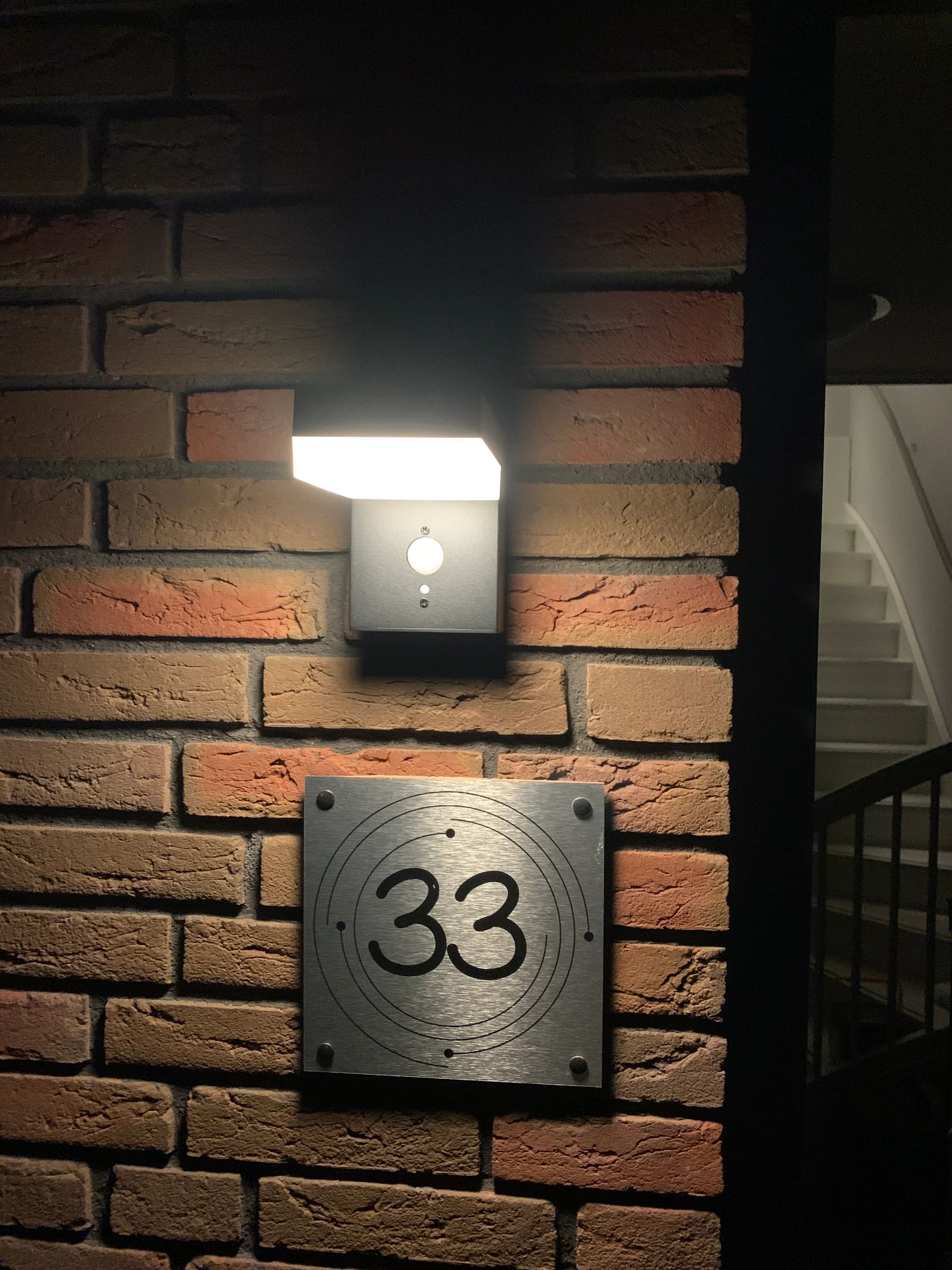 Solar wandlamp Oslo warm wit licht met bewegingssensor