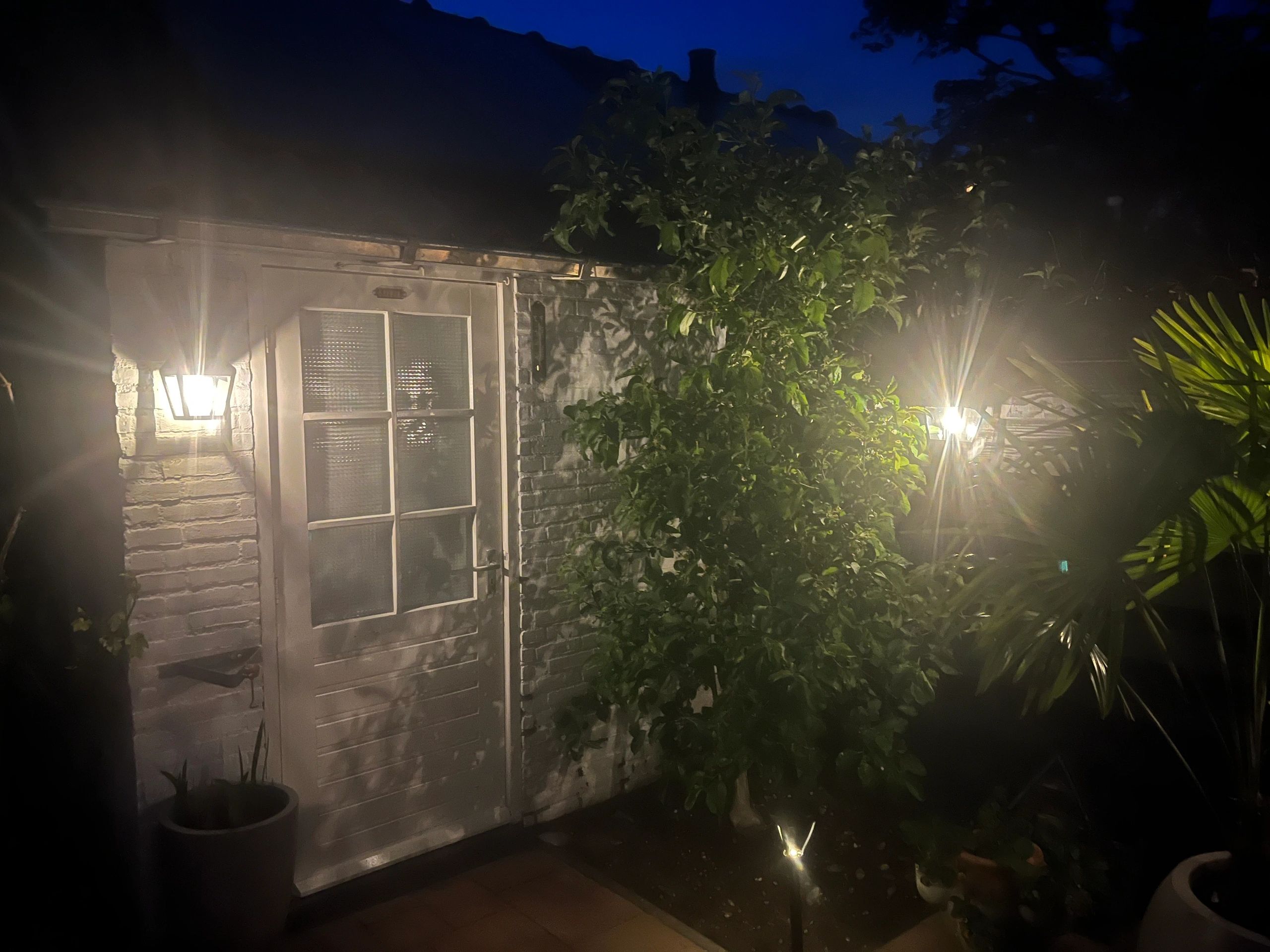 Solar buitenlamp Sheffield wandlamp op zonne energie