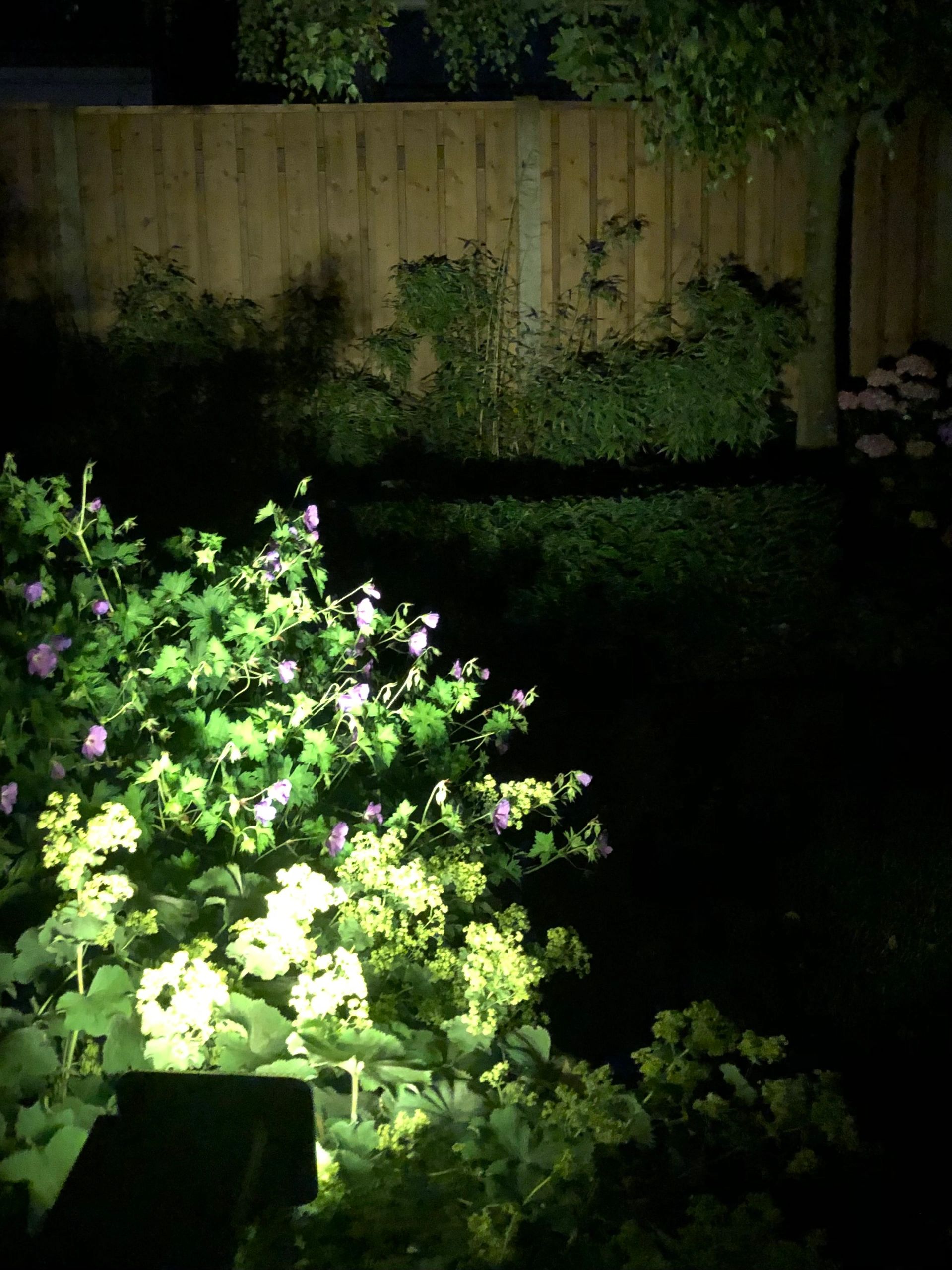 Solar spot Pulse 1 - Tuinspot op zonne energie met dimstand