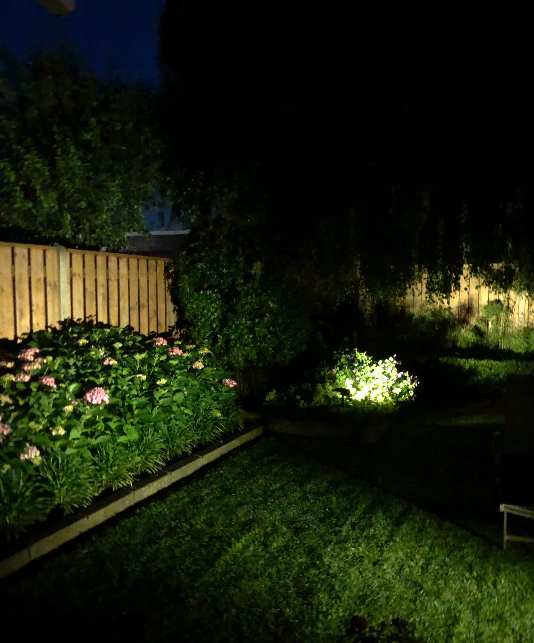 Solar spot Pulse 1 - Tuinspot op zonne energie met dimstand