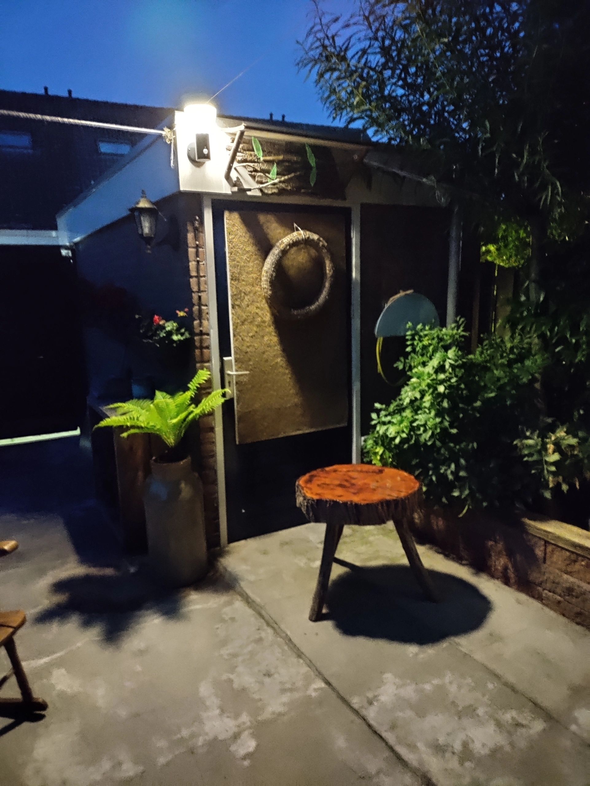 Solar wandlamp Spiez met bewegingssensor